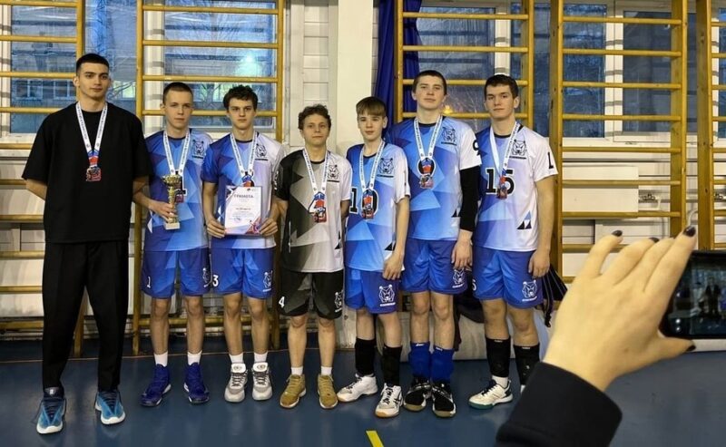 Урайцы выиграли медали Кубка Российской школы волейбола