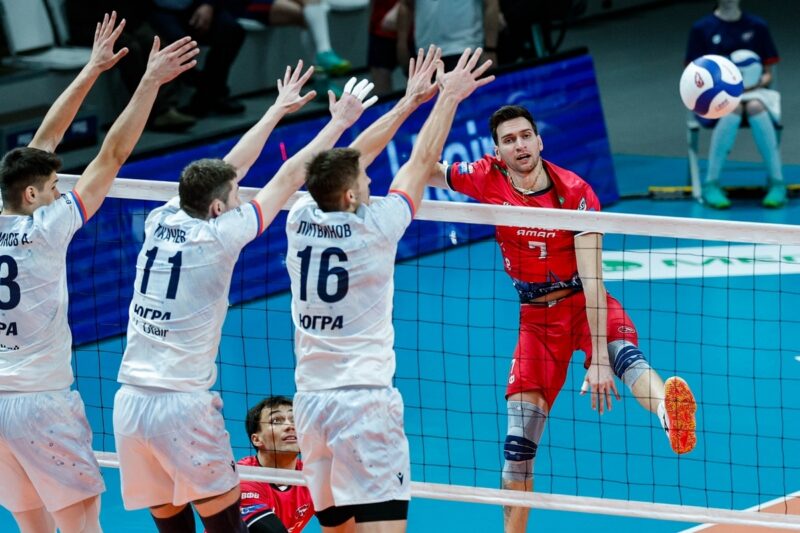 «Горький» сенсационно выиграл со связующим-дебютантом, а игрок «Кузбасса» вышел со сломанным пальцем. Итоги 8-го тура суперлиги