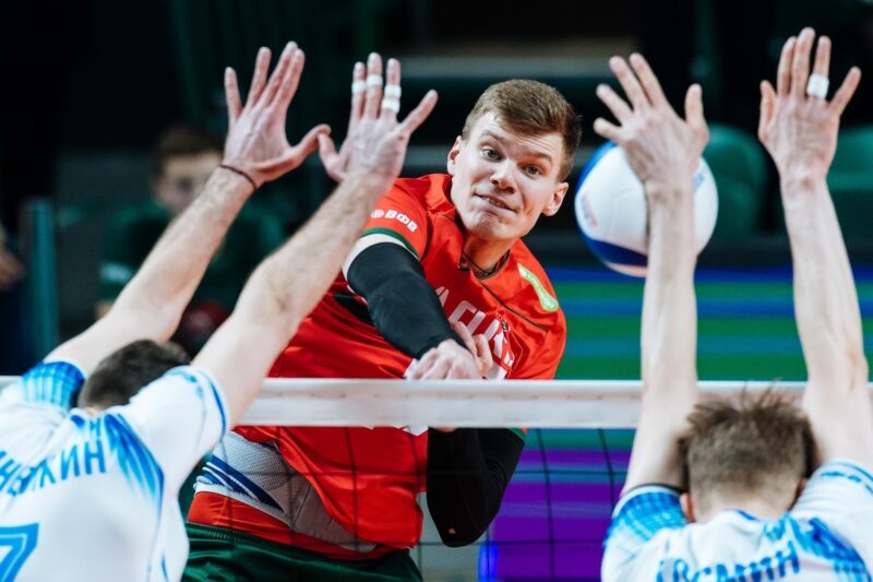 Лызик назвал зенитовцев мутантами, а Романо в кровь разбил нос Клюпе. Итоги 29-го тура суперлиги